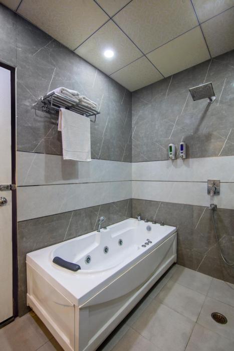 shree jee hotel