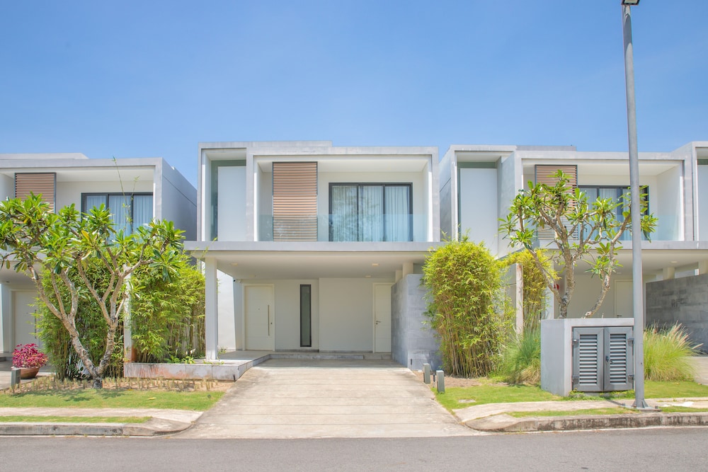 the point villa da nang