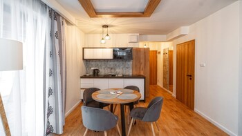 sun and snow resorts d bialka tatrzanska