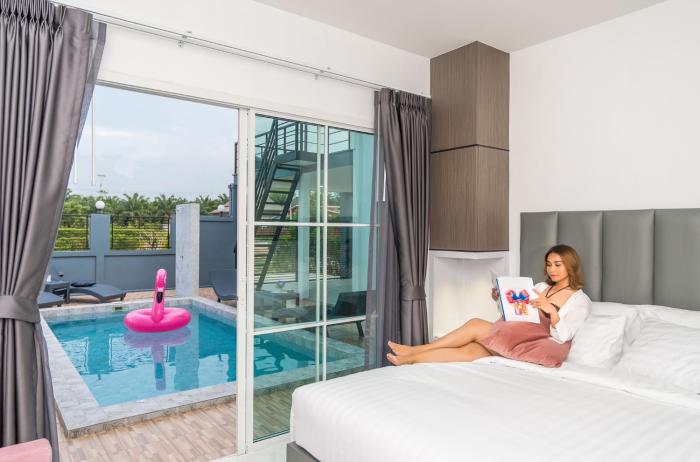 lark pool villa krabi