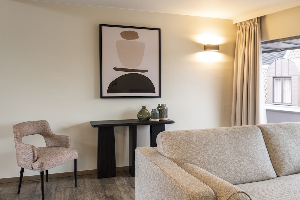 dukes apartments grand place