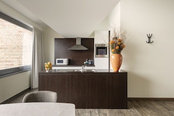 dukes apartments grand place