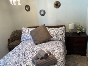 amazing and cozy duplex near zoo miami