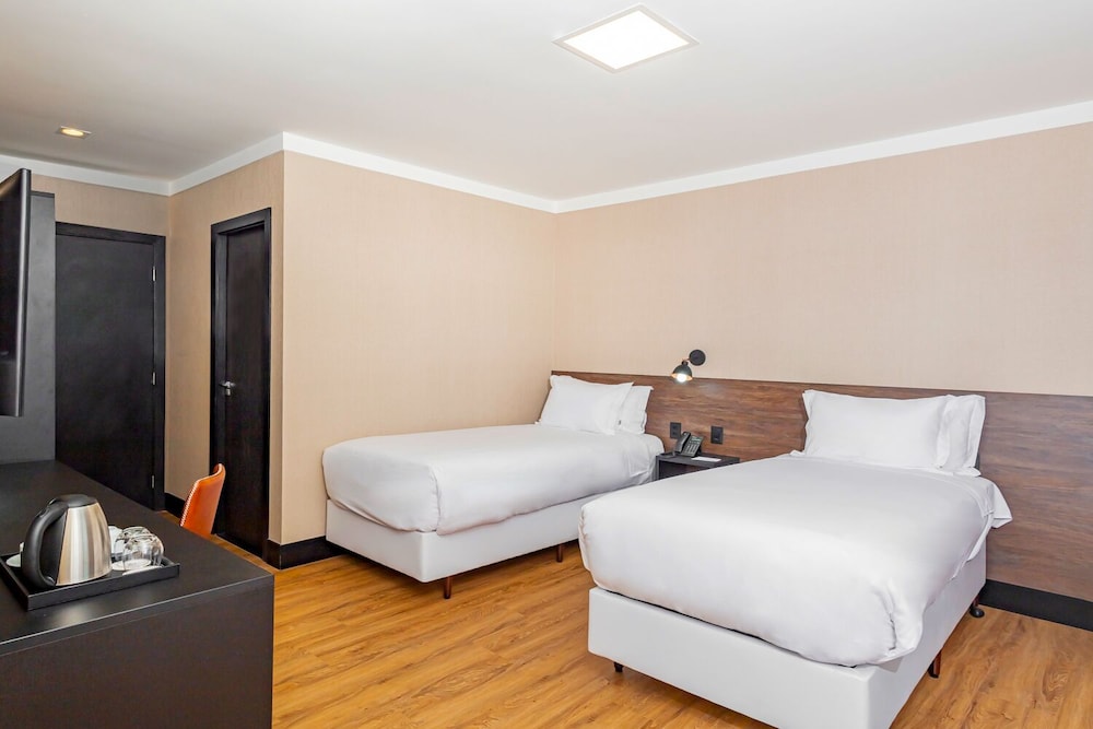 nh hotel feira de santana