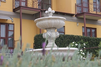 cradle mount hotel and conference centre