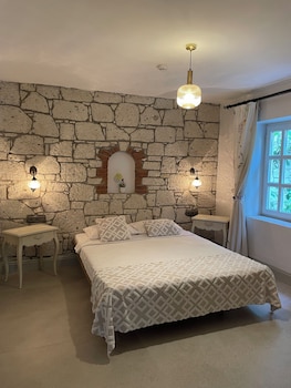 yuga alacati