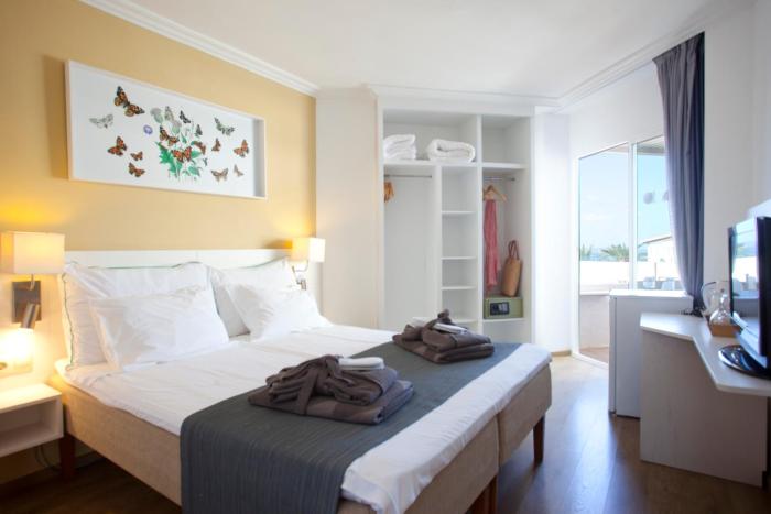 palma beach hotel adults only