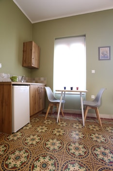 markopoulo mesogaias