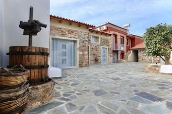 gk mediterranean village airportshuttle