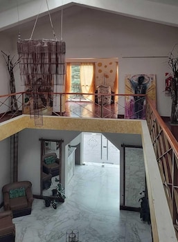 carod espacio serrano