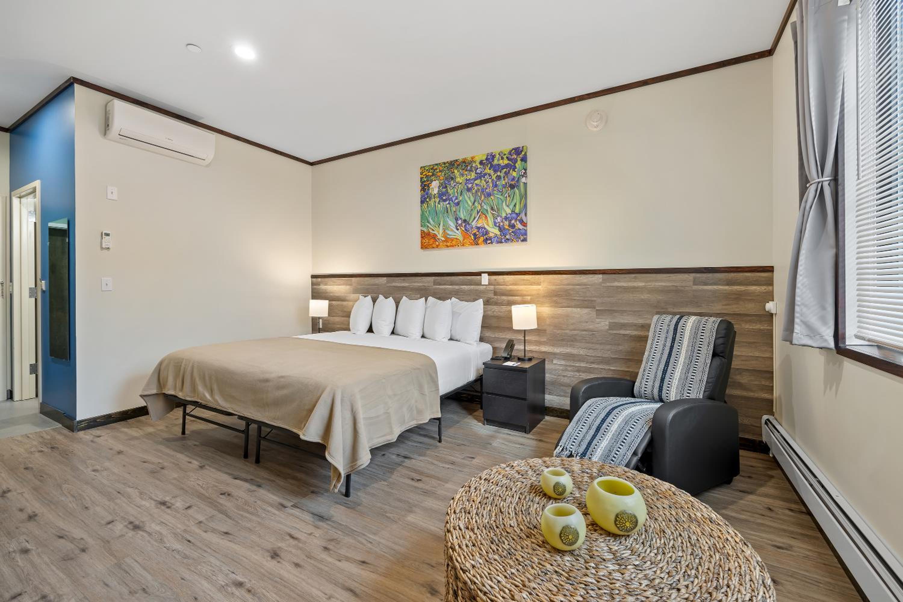 highbridge hotel
