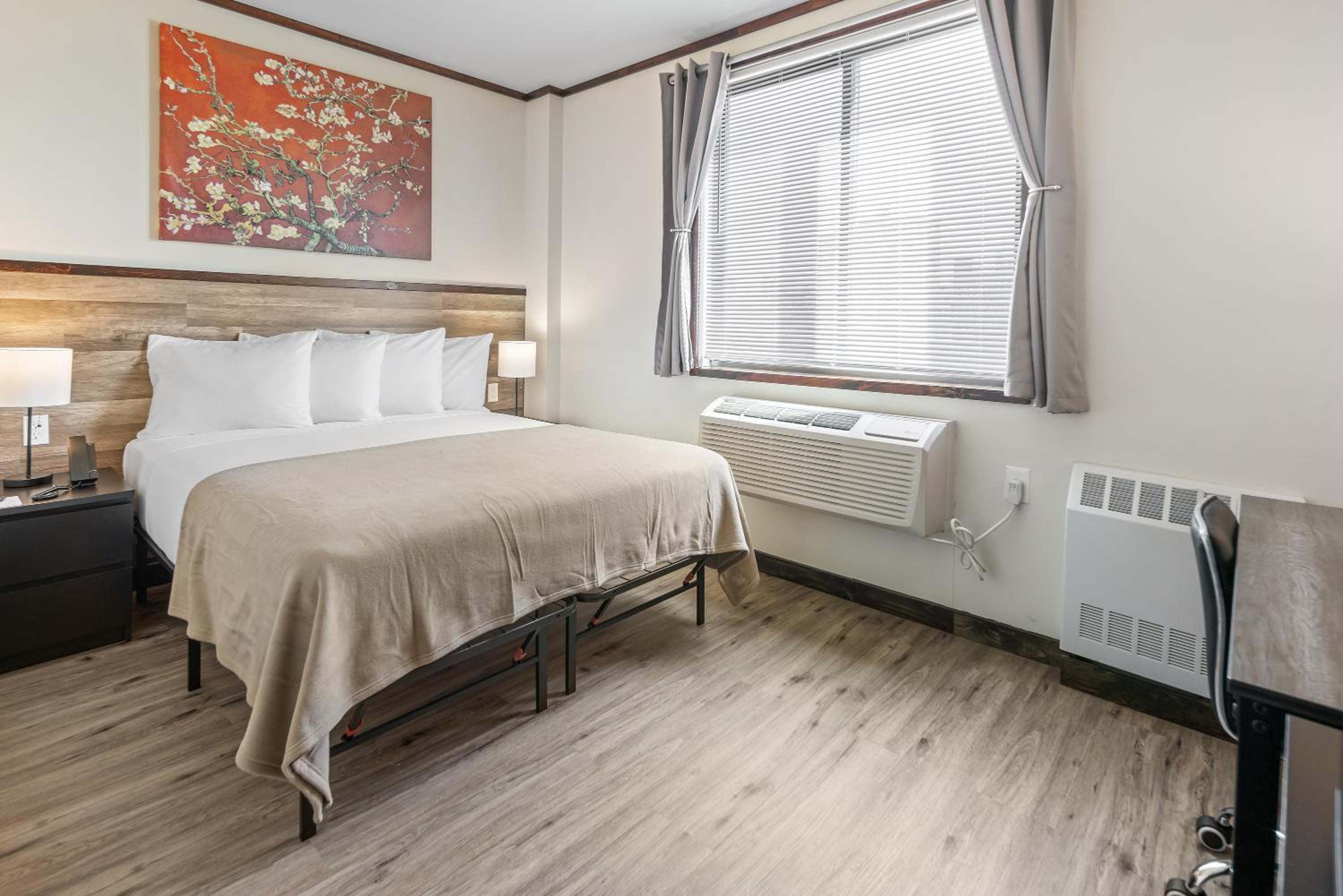highbridge hotel