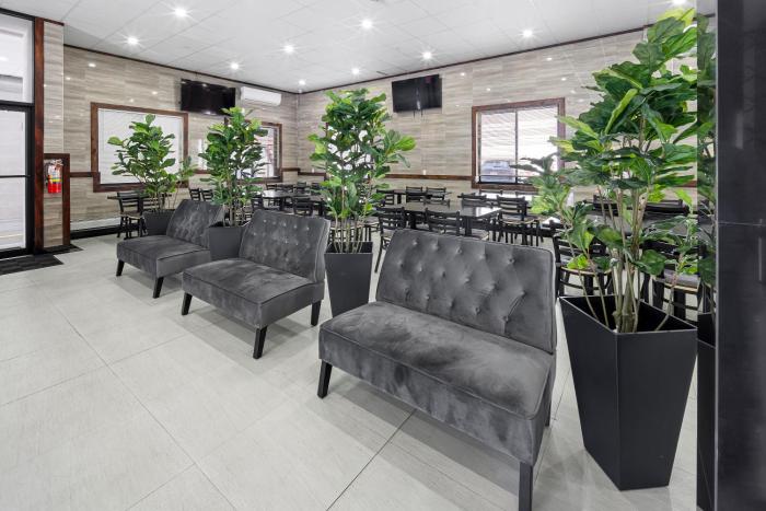 highbridge hotel