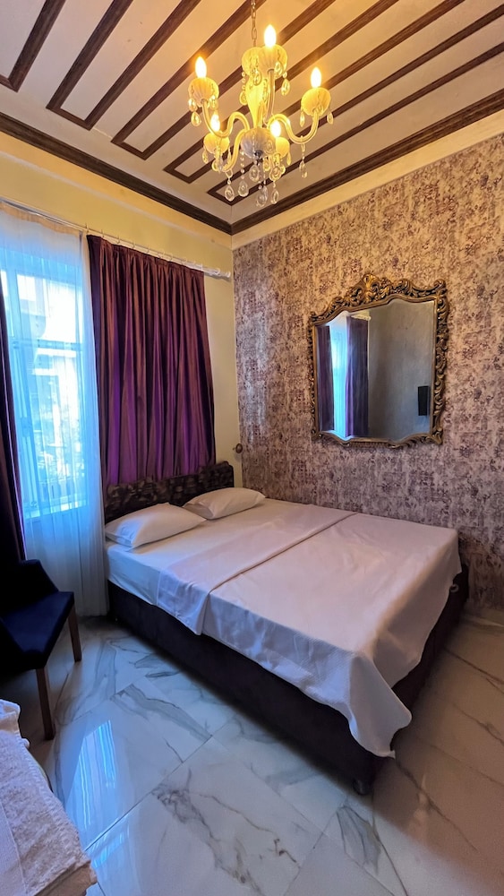 mazi butik otel