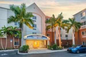 candlewood suites fort myers sanibel gateway by ihg