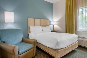 candlewood suites fort myers sanibel gateway by ihg