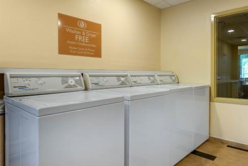 candlewood suites fort myers sanibel gateway by ihg
