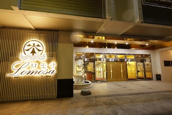 hotel lomosa