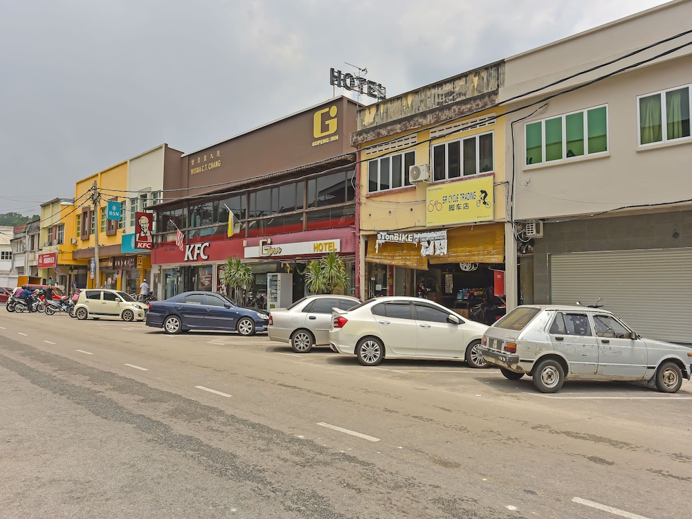 capital o 90754 gopeng inn