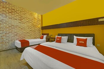 capital o 90754 gopeng inn