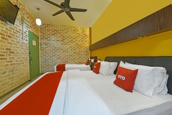 capital o 90754 gopeng inn