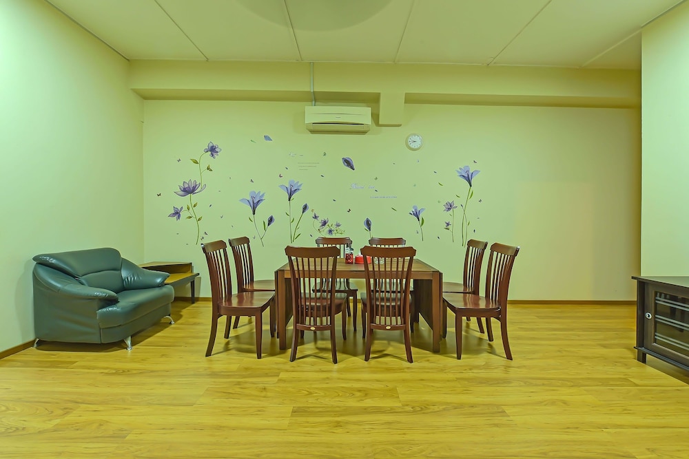 capital o 90754 gopeng inn