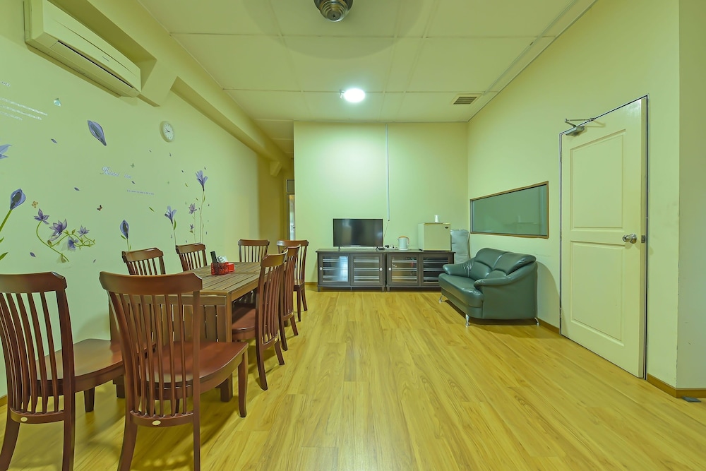 capital o 90754 gopeng inn