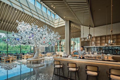 hotel indigo hangzhou tianmushan an ihg hotel