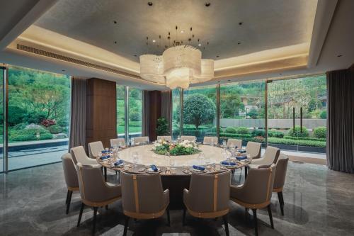 hotel indigo hangzhou tianmushan an ihg hotel