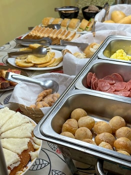 conchas comfort hotel