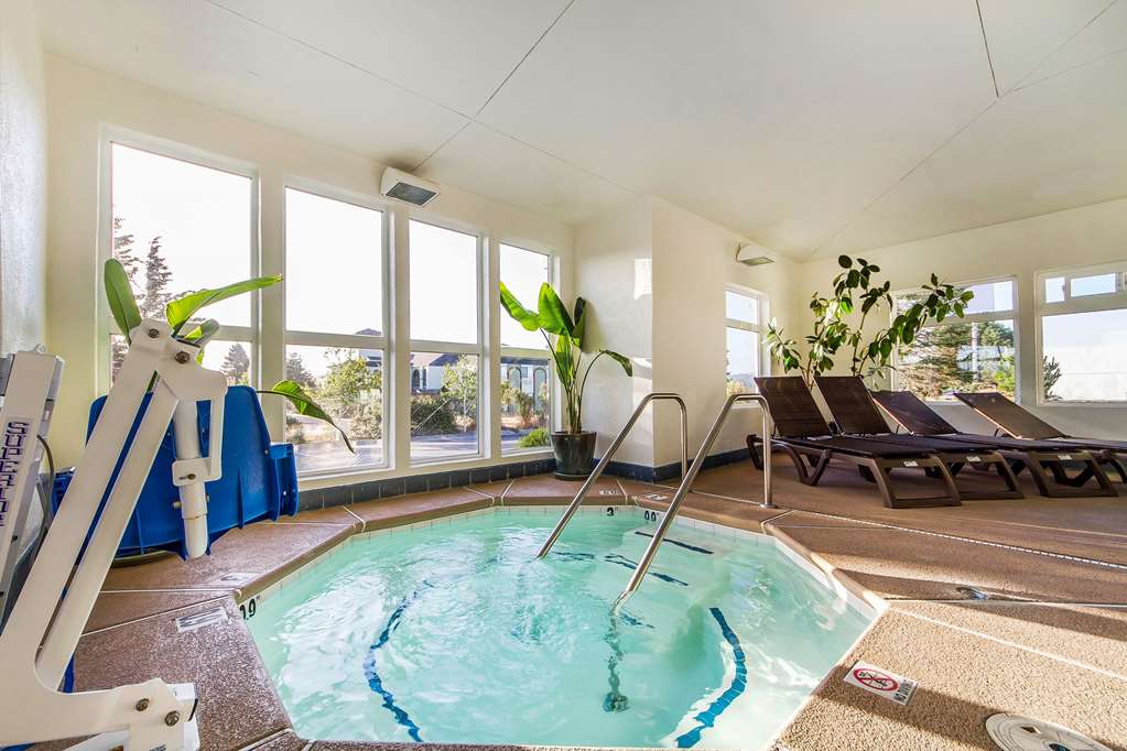 comfort inn and suites redwood country