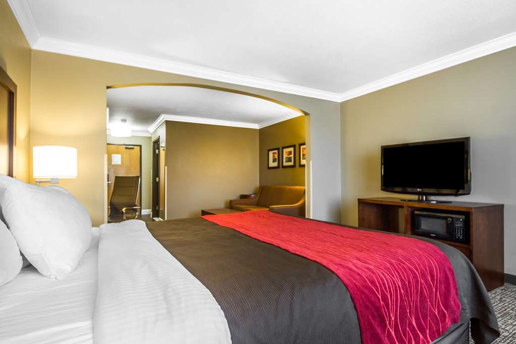 comfort inn and suites redwood country