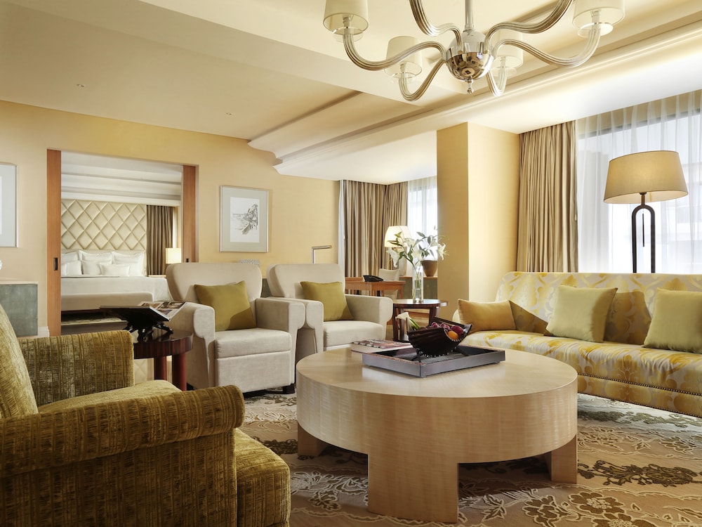 hotel tentrem yogyakarta