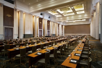 hotel tentrem yogyakarta