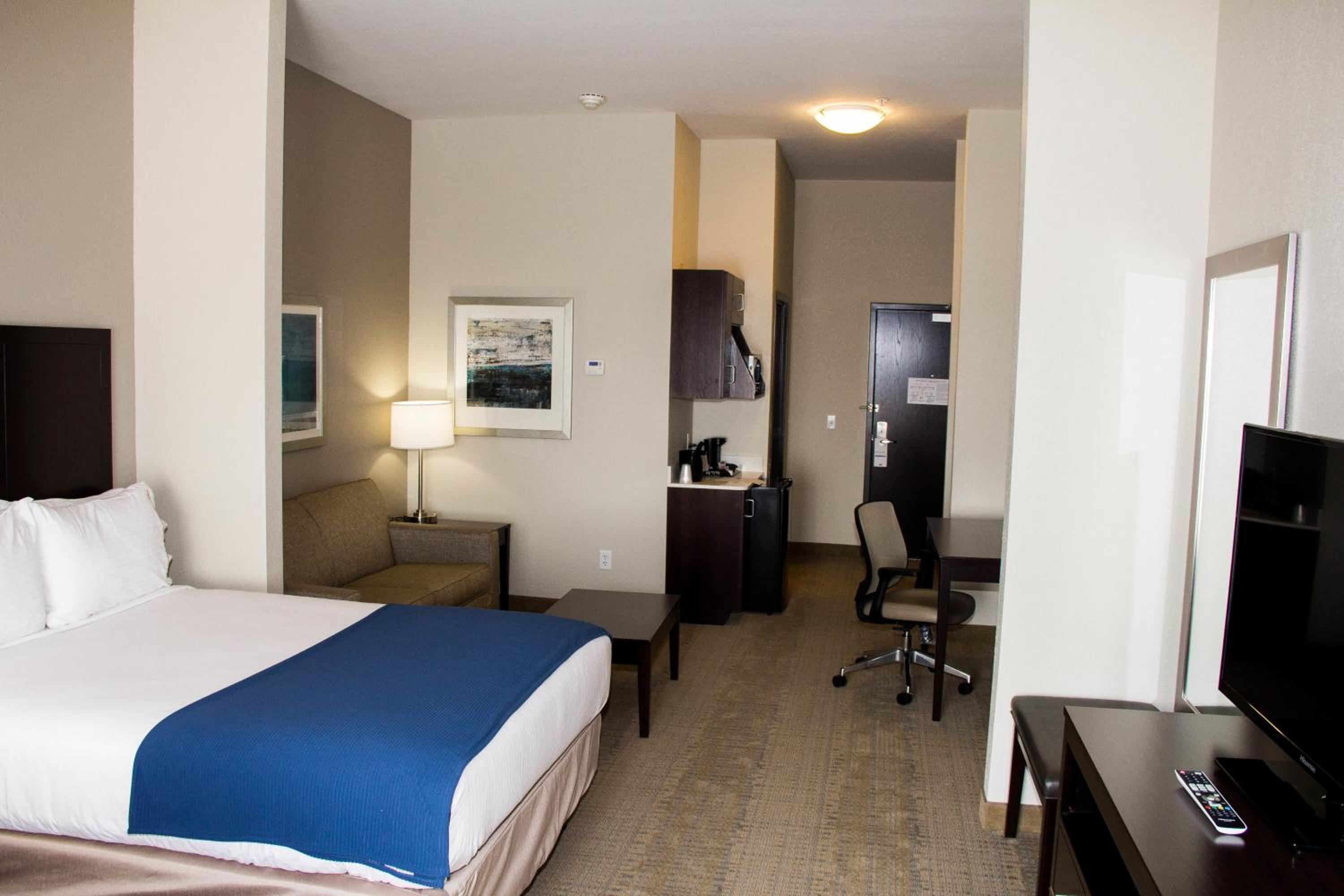 holiday inn express and suites sikeston southwest by ihg