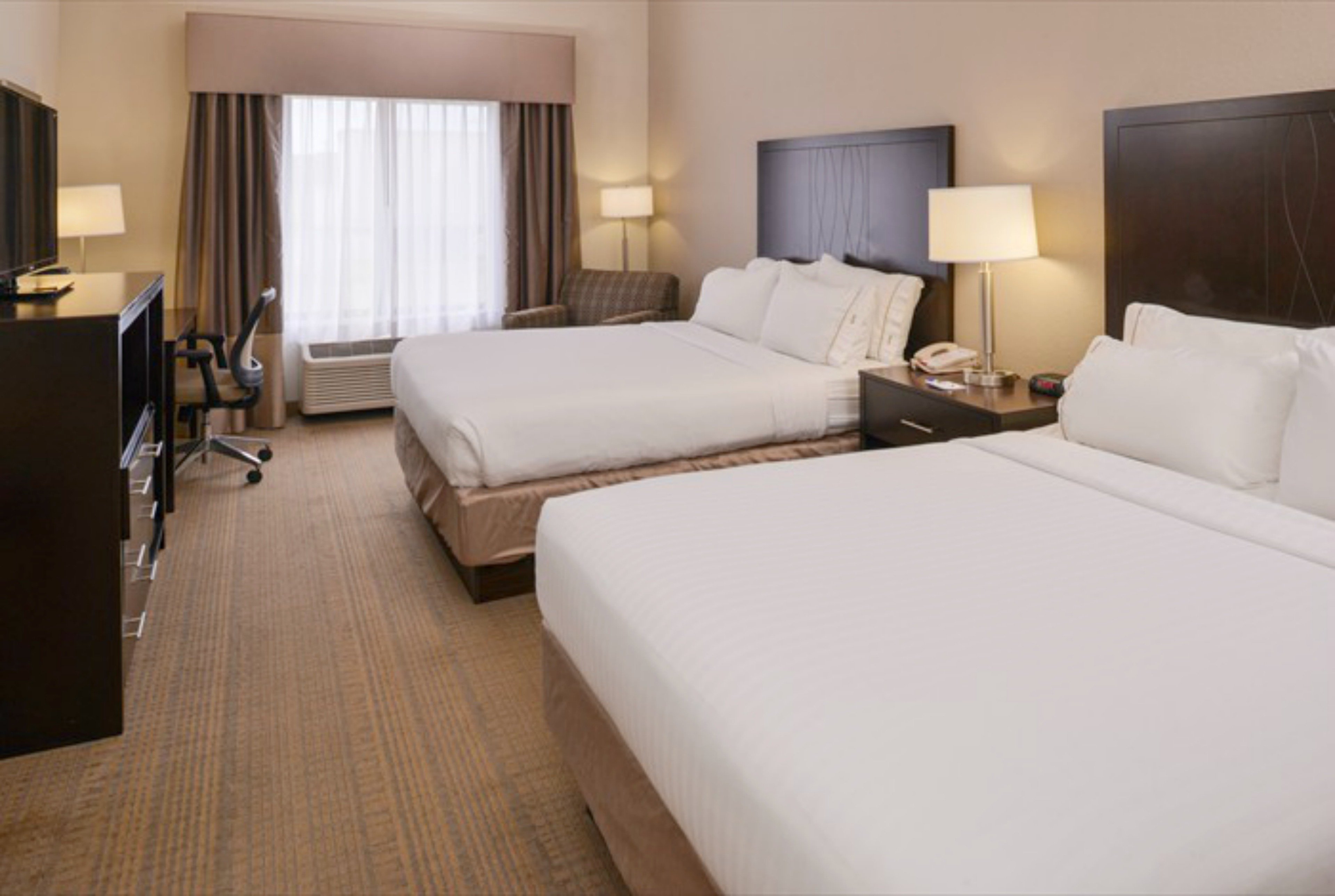 holiday inn express and suites sikeston southwest by ihg
