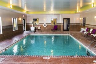 holiday inn express and suites sikeston southwest by ihg