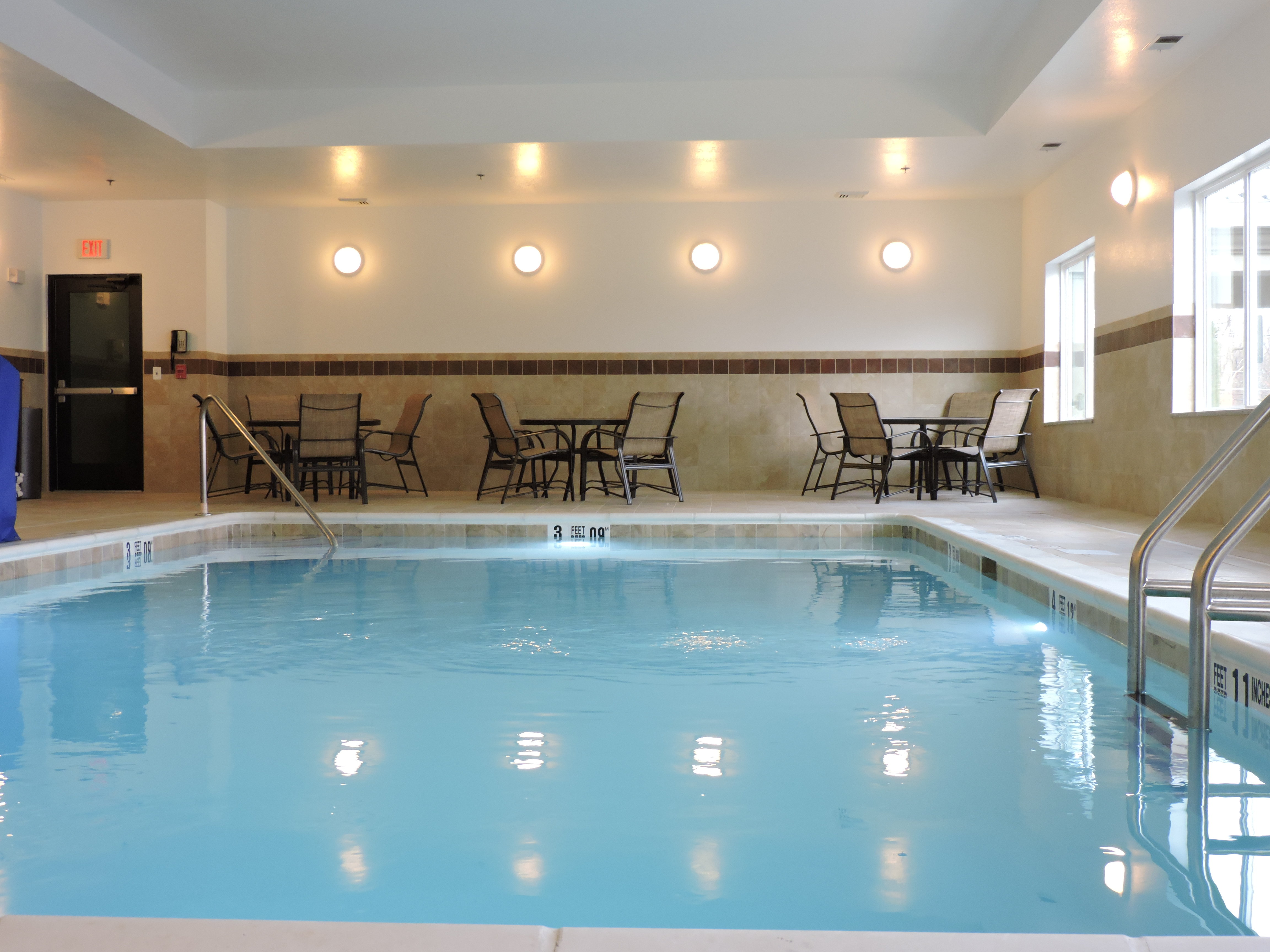 holiday inn express and suites montgomery by ihg