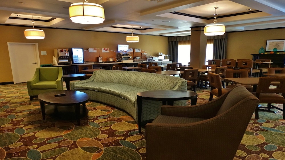 holiday inn express and suites montgomery by ihg