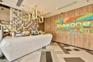 maxonehotels premier melawai