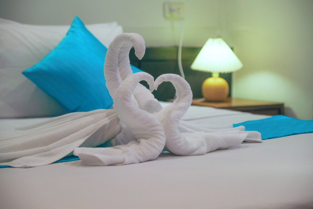 smile samui beach front resort