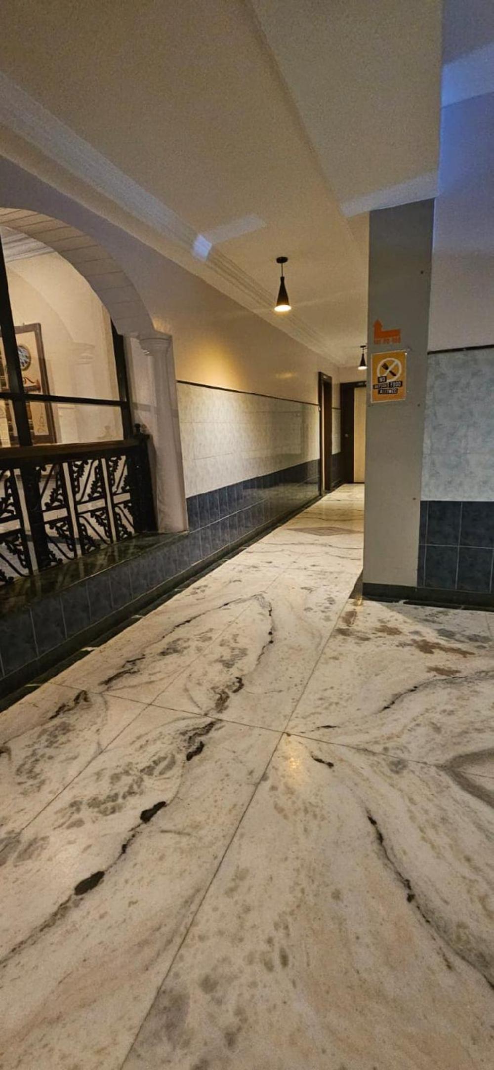 kiara eshosans palace