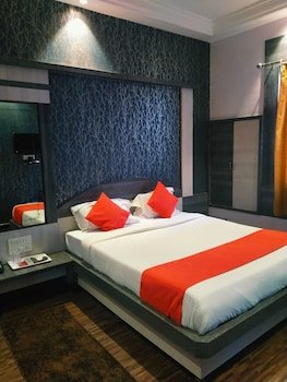 kiara eshosans palace