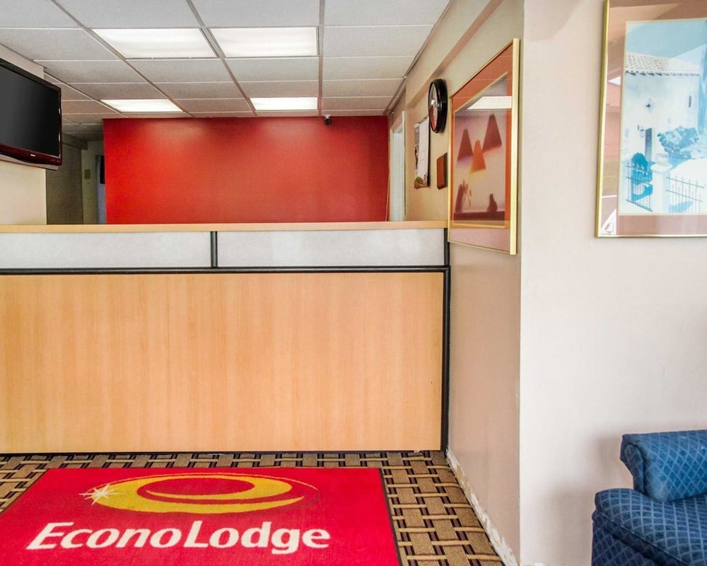 econo lodge franklin