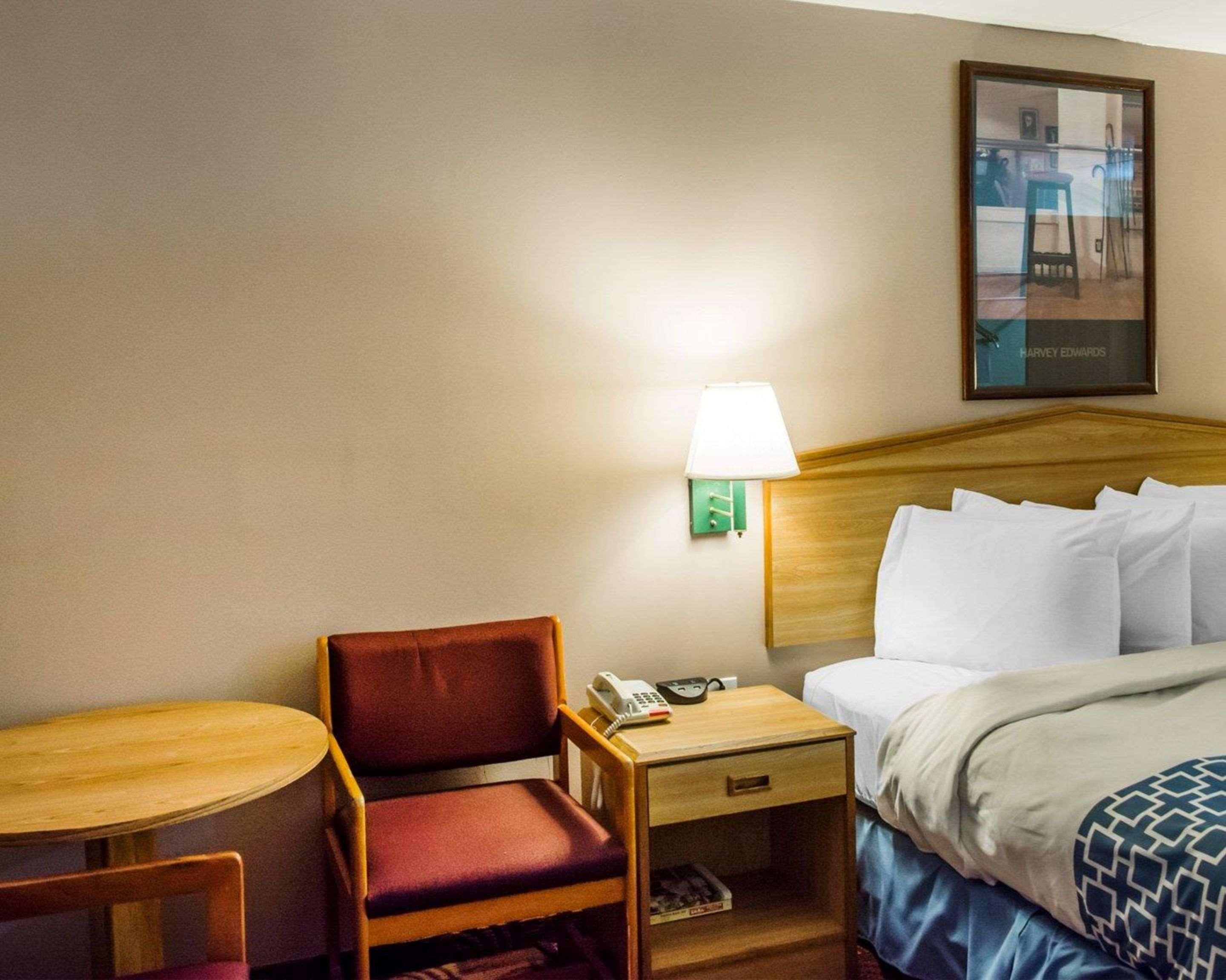 econo lodge franklin