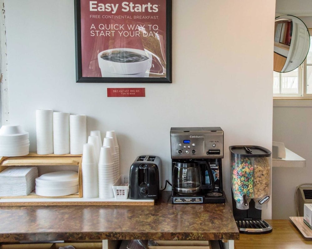 econo lodge franklin