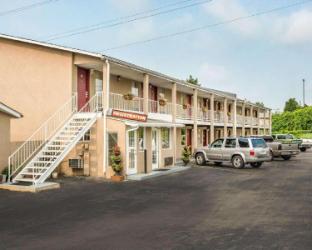 econo lodge franklin