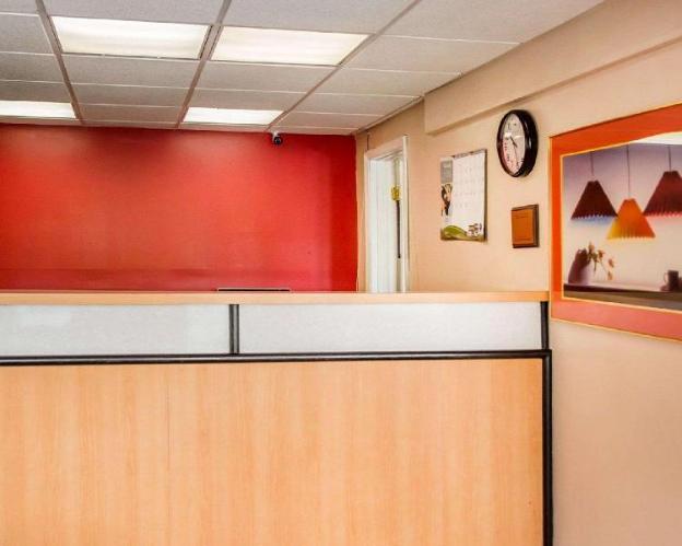 econo lodge franklin