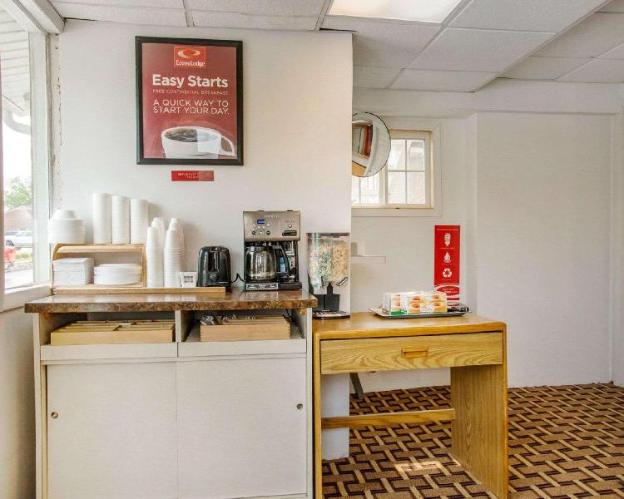 econo lodge franklin