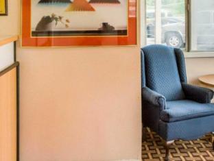 econo lodge franklin